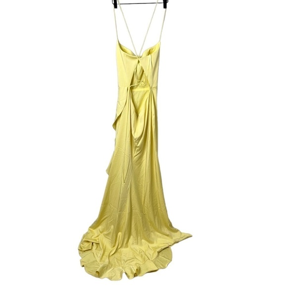 La Femme Flutter Slit Trumpet Gown Pale Yellow Size 12 Open Tie Back Prom - Picture 4 of 8